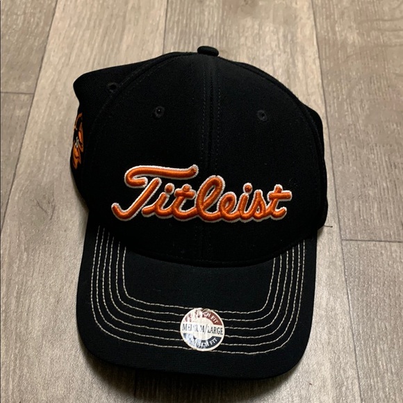 Titleist Genuine‎ Merchandise Baltimore Orioles Golf Trucker Cap Stretch Hat - Picture 1 of 6